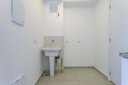 Apartamento para alugar com 37m², 2 quartos e 1 vagaÁrea de Serviço