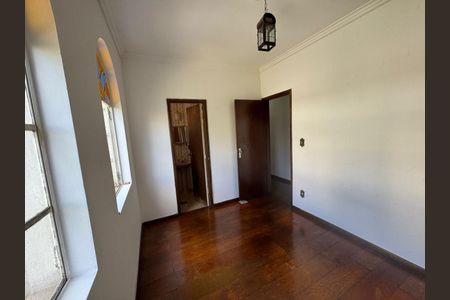 Apartamento à venda com 3 quartos, 110m² em Coracao de Jesus, Belo Horizonte