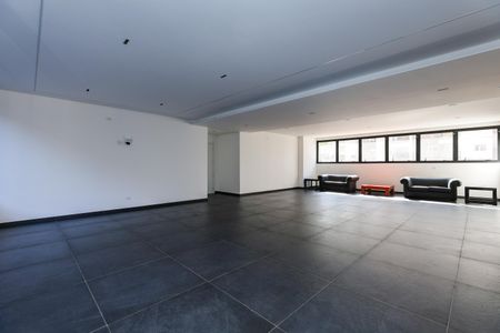 Apartamento para alugar com 37m², 2 quartos e 1 vagaÁrea comum - Salão de festas