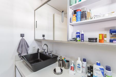 Apartamento para alugar com 33m², 1 quarto e 1 vaga Apartamento para alugar com 33m², 1 quarto e 1 vagaBanheiro