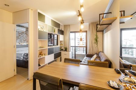 Sala de apartamento à venda com 1 quarto, 33m² em Chácara Itaim, São Paulo