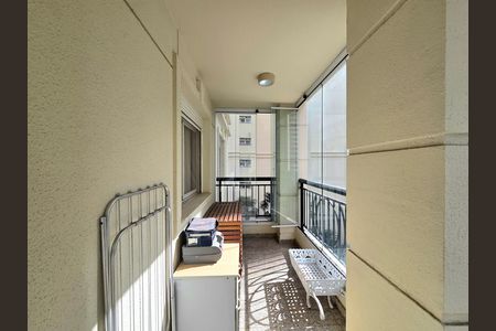 Apartamento para alugar com 110m², 3 quartos e 2 vagas Apartamento para alugar com 110m², 3 quartos e 2 vagasVaranda