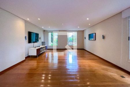 Apartamento para alugar com 110m², 3 quartos e 2 vagas Apartamento para alugar com 110m², 3 quartos e 2 vagasÁrea comum - Salão de festas