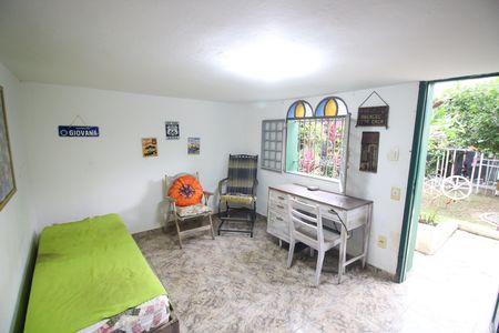 Casa à venda com 120m², 4 quartos e 2 vagas Casa à venda com 120m², 4 quartos e 2 vagasQuarto 4