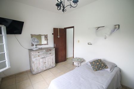 Casa à venda com 120m², 4 quartos e 2 vagas Casa à venda com 120m², 4 quartos e 2 vagasQuarto 3