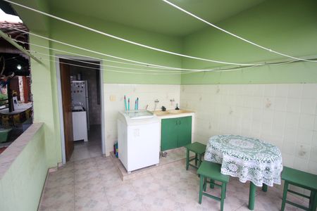 Casa à venda com 120m², 4 quartos e 2 vagas Casa à venda com 120m², 4 quartos e 2 vagasÁrea de Serviço