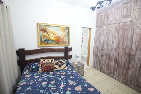 Casa à venda com 120m², 4 quartos e 2 vagas Casa à venda com 120m², 4 quartos e 2 vagasQuarto 1