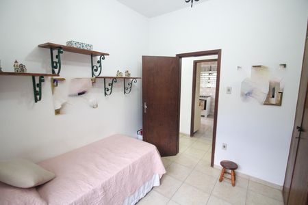 Casa à venda com 120m², 4 quartos e 2 vagas Casa à venda com 120m², 4 quartos e 2 vagasQuarto 3