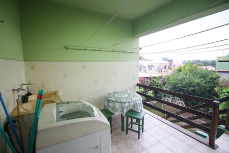 Casa à venda com 120m², 4 quartos e 2 vagas Casa à venda com 120m², 4 quartos e 2 vagasÁrea de Serviço