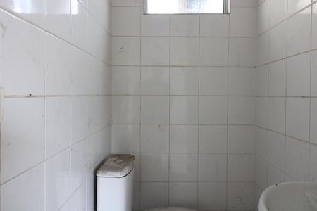 Casa à venda com 150m², 3 quartos e 2 vagasBanheiro do quarto externo