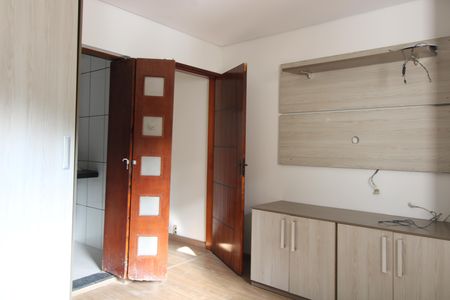 Casa à venda com 150m², 3 quartos e 2 vagasSuíte
