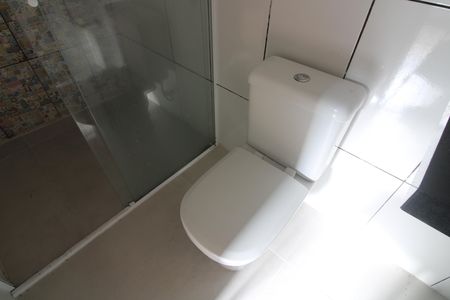Casa à venda com 150m², 3 quartos e 2 vagasBanheiro da Suíte