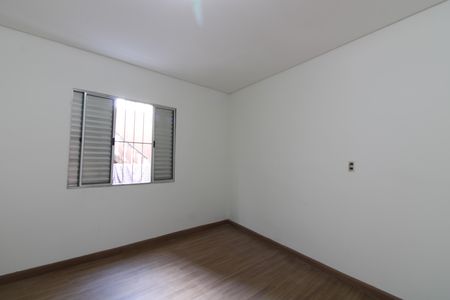 Casa à venda com 150m², 3 quartos e 2 vagasQuarto 2