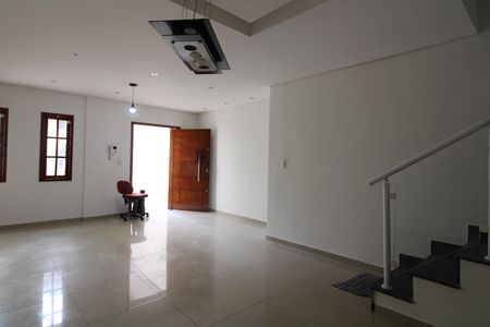 Sala de casa à venda com 3 quartos, 150m² em Jardim Maringa, São Paulo