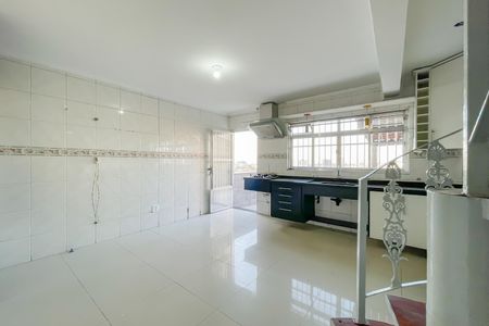 Casa à venda com 200m², 3 quartos e 1 vaga Casa à venda com 200m², 3 quartos e 1 vagaCozinha