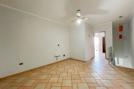 Casa à venda com 200m², 3 quartos e 1 vaga Casa à venda com 200m², 3 quartos e 1 vagaSala