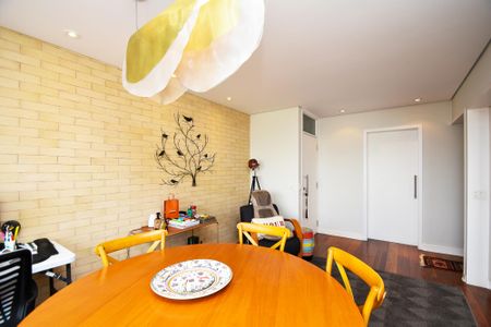 Apartamento à venda com 100m², 1 quarto e 1 vagasala de jantar