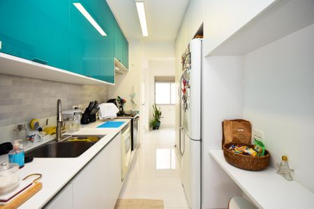 Apartamento à venda com 100m², 1 quarto e 1 vagacozinha