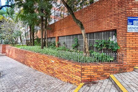 Apartamento à venda com 100m², 1 quarto e 1 vagafachada do predio