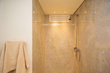 Apartamento à venda com 100m², 1 quarto e 1 vagabanheiro