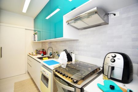 Apartamento à venda com 100m², 1 quarto e 1 vagacozinha