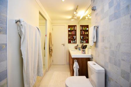 Apartamento à venda com 100m², 1 quarto e 1 vagaBanheiro da Suíte