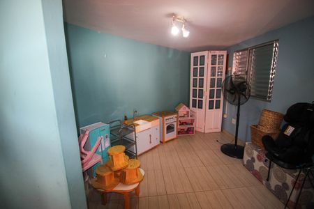 Casa para alugar com 220m², 4 quartos e 2 vagas
