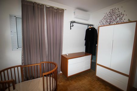 Casa para alugar com 220m², 4 quartos e 2 vagas