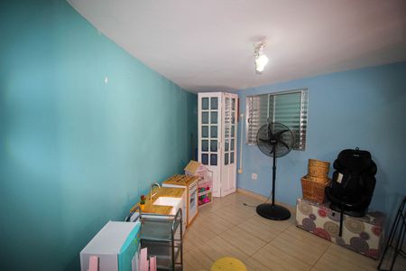 Casa para alugar com 220m², 4 quartos e 2 vagas