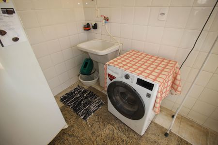 Casa para alugar com 220m², 4 quartos e 2 vagas