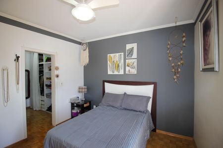 Casa para alugar com 220m², 4 quartos e 2 vagas