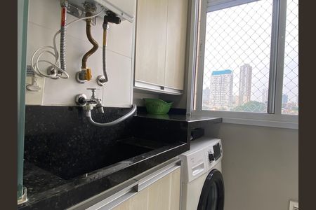 Apartamento à venda com 64m², 2 quartos e 1 vaga Apartamento à venda com 64m², 2 quartos e 1 vagaÁrea de Serviço