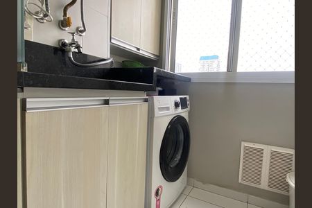 Apartamento à venda com 64m², 2 quartos e 1 vaga Apartamento à venda com 64m², 2 quartos e 1 vagaÁrea de Serviço