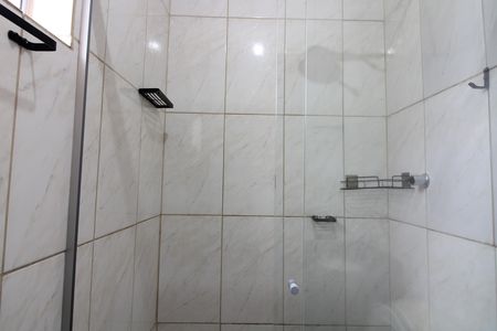 Casa de condomínio para alugar com 36m², 1 quarto e sem vagaBanheiro