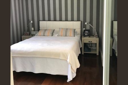 Apartamento à venda com 90m², 2 quartos e 2 vagasQuarto 2