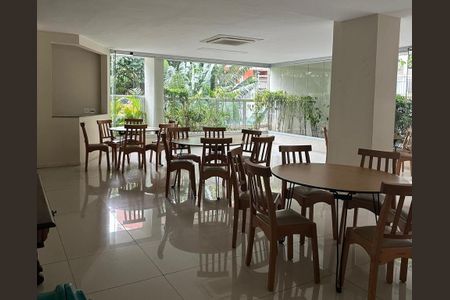 Apartamento à venda com 90m², 2 quartos e 2 vagasÁrea comum