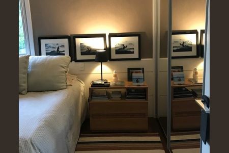 Quarto de apartamento à venda com 2 quartos, 90m² em Lagoa, Rio de Janeiro