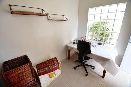 Casa à venda com 310m², 4 quartos e 4 vagasQuarto de Serviço