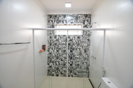Casa à venda com 310m², 4 quartos e 4 vagasBanheiro Suíte