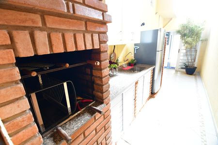 Casa à venda com 310m², 4 quartos e 4 vagasChurrasqueira