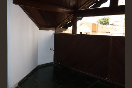 Casa à venda com 440m², 4 quartos e 15 vagasSótão