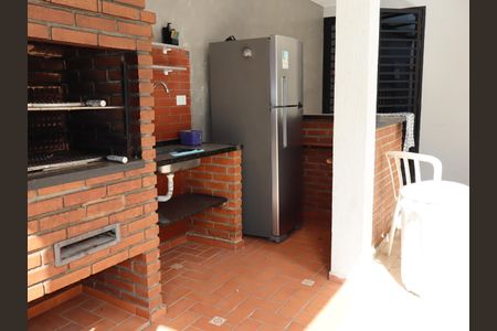 Casa à venda com 440m², 4 quartos e 15 vagasPiscina e churrasqueira