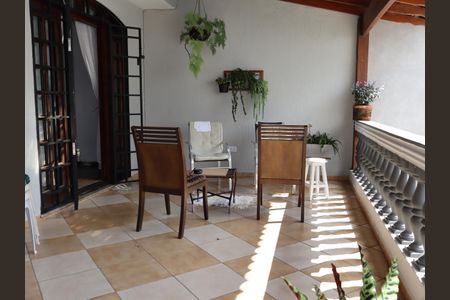 Casa à venda com 440m², 4 quartos e 15 vagasÁrea gourmet