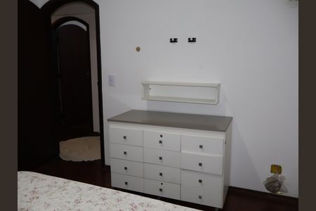 Casa à venda com 440m², 4 quartos e 15 vagasQuarto 2