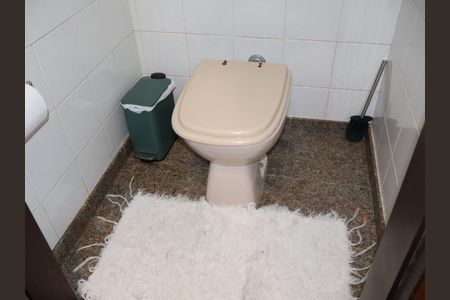 Casa à venda com 440m², 4 quartos e 15 vagasLavabo
