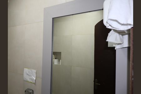 Casa à venda com 440m², 4 quartos e 15 vagasBanheiro de serviço