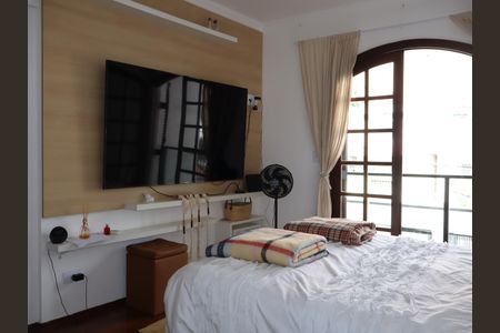 Casa à venda com 440m², 4 quartos e 15 vagasSuíte