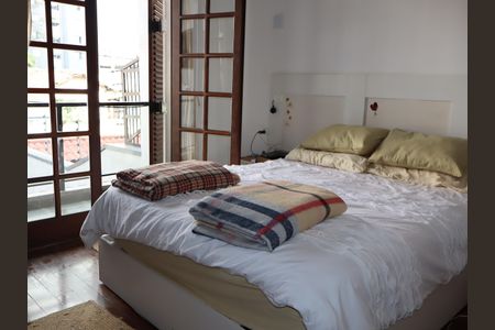 Casa à venda com 440m², 4 quartos e 15 vagasSuíte