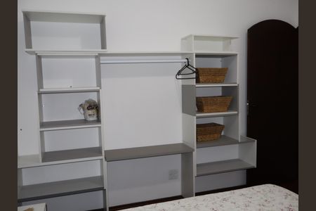 Casa à venda com 440m², 4 quartos e 15 vagasQuarto 2