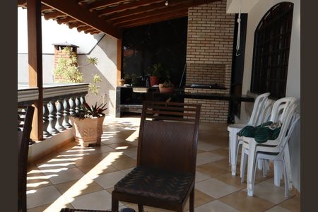 Casa à venda com 440m², 4 quartos e 15 vagasÁrea gourmet